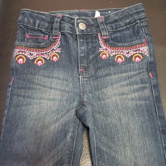 Jeans - Picture 2 of 5